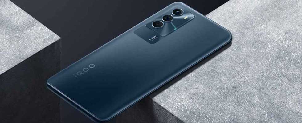 iQOO 9 SE - affordable smartphone in the market 