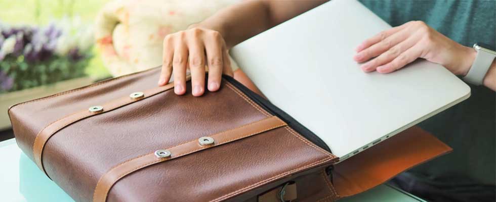Why You Should Carry A Laptop Bag With You