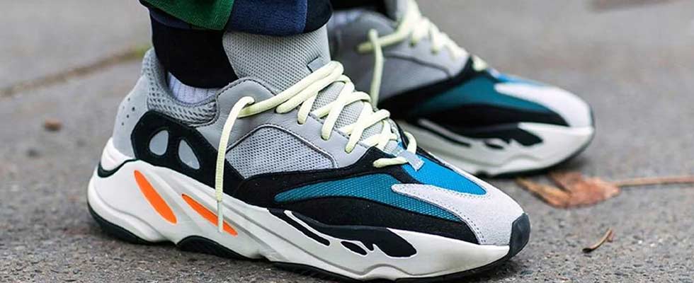 Branded shoes sales at lowest price