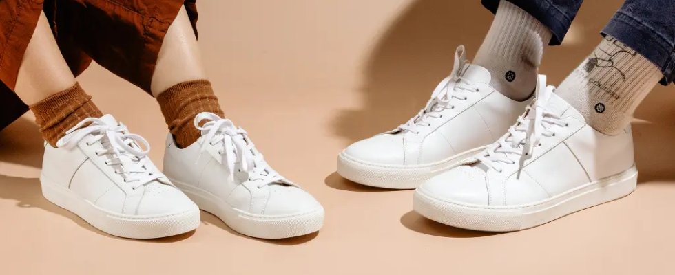 The Perfect Pair: White Casual Shoes for Men