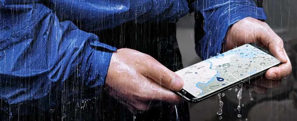 Make a Splash with These Waterproof Phones in India