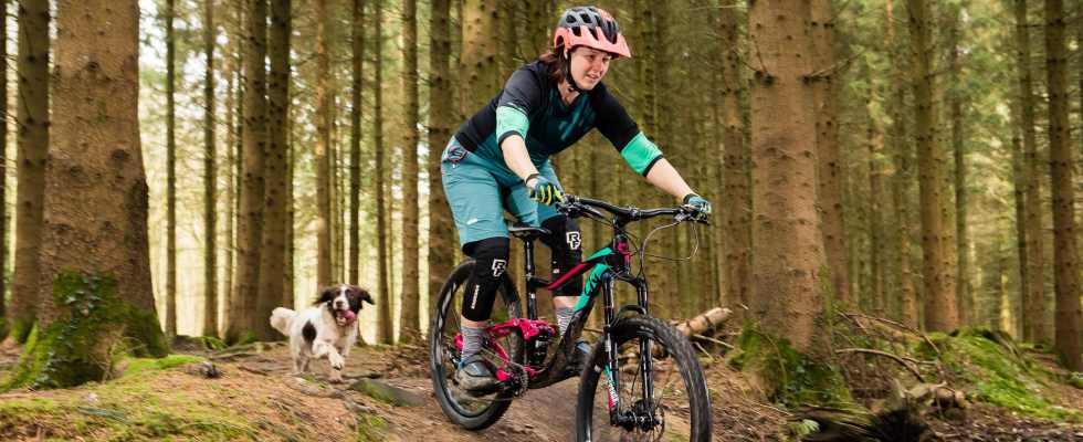 The Best Women Bicycles under 4000 INR: Affordable and Stylish Choices