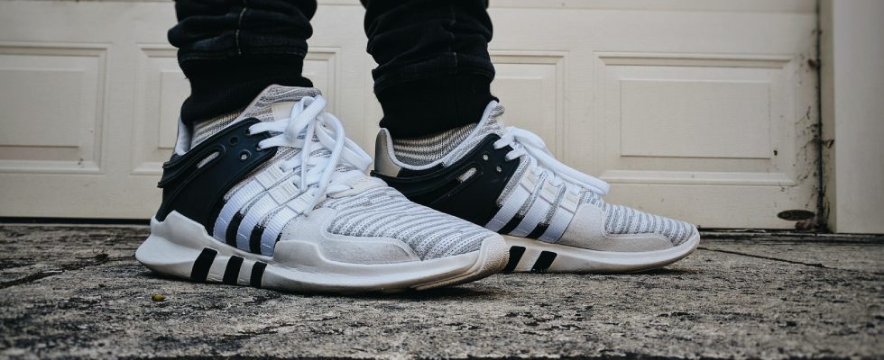 Sports Shoes For Men Under 1000: List Of The Best Ones
