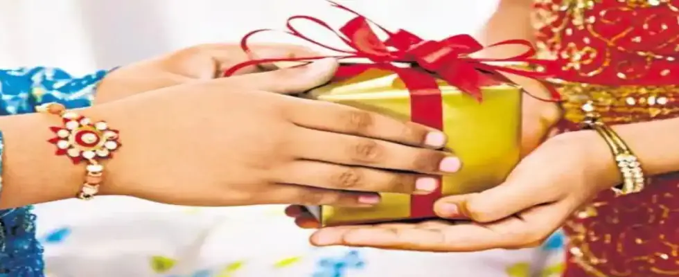 Special Gifts that You can Give to Your Sister on Raksha Bandhan Below 1000 Rupees