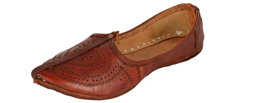 Rajasthani Juti for Men Under Rs.1500