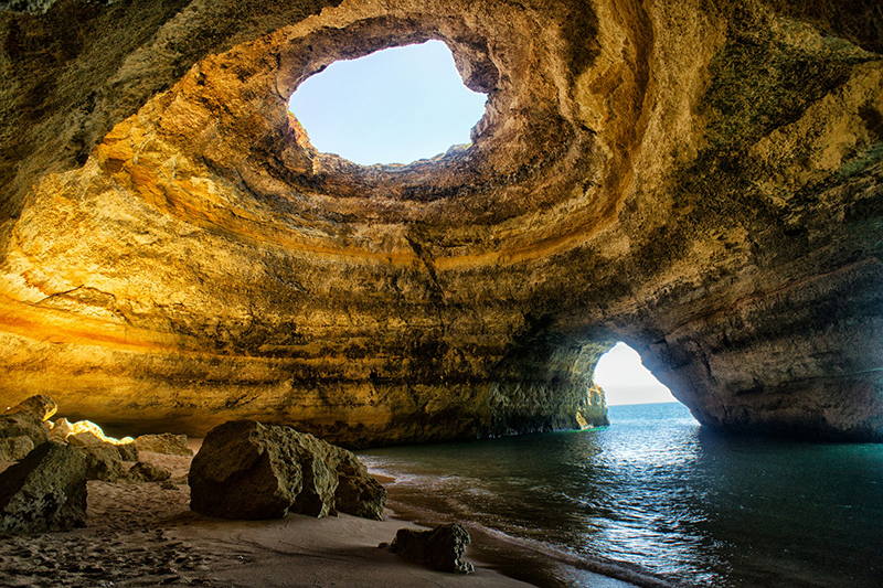 Algar de Benagil, Portugal