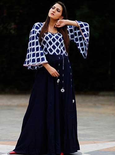 Buy Latest Designer Kurtis Online for Woman | Handloom, Cotton, Silk  Designer Kurtis Online - Sujatra | Kurti neck designs, Kurta neck design,  Simple kurta designs