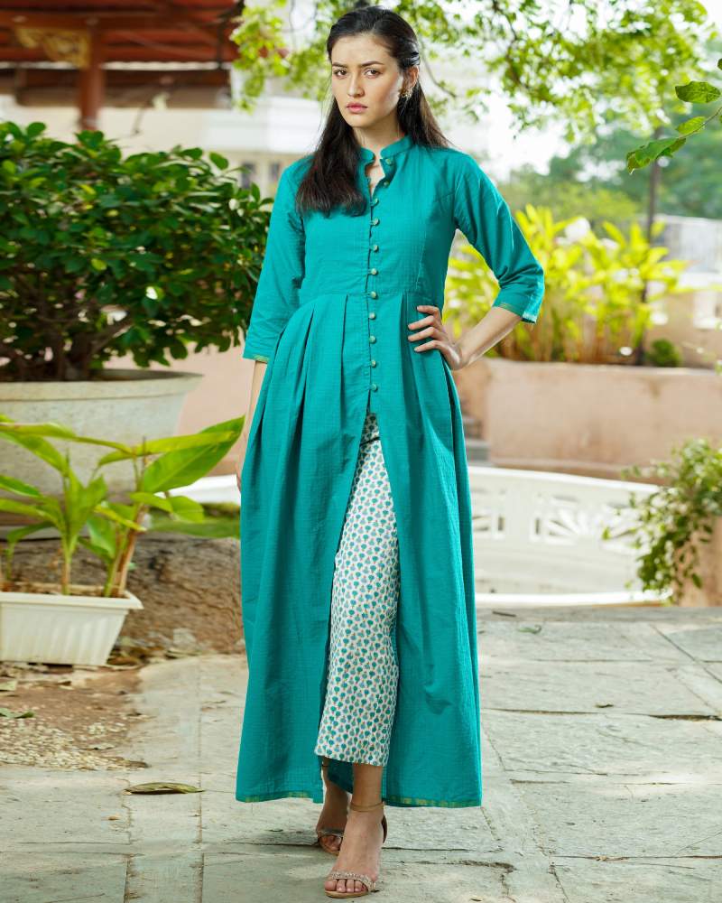 Cape Style with 3/4th Kurti