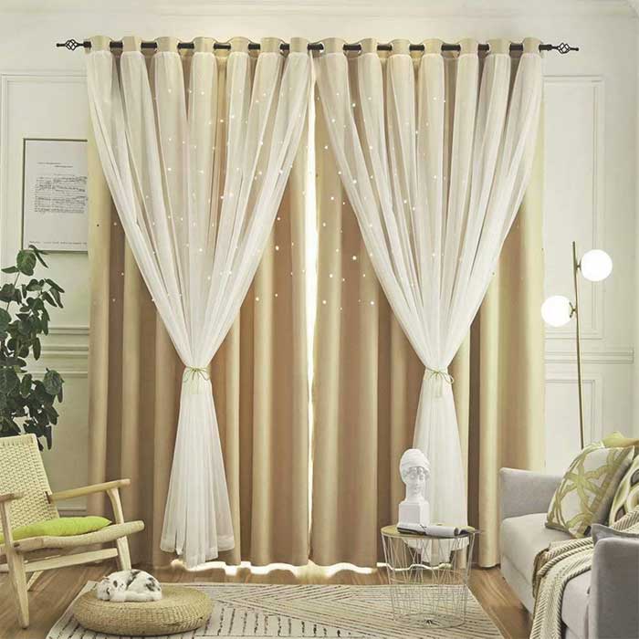 Double layered curtain