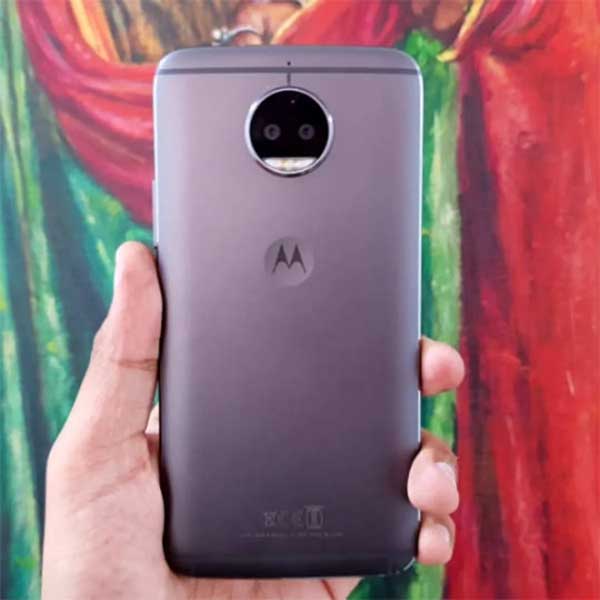 Moto G5S Plus