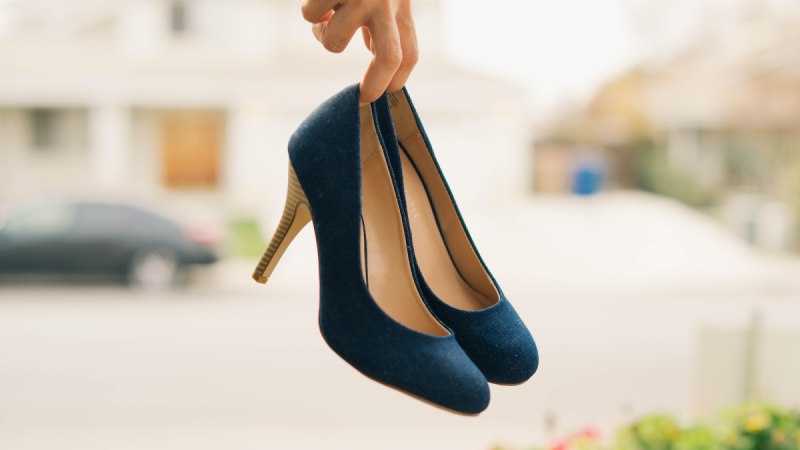 Pumps For Bodycon Dresses Are Never Off Trend