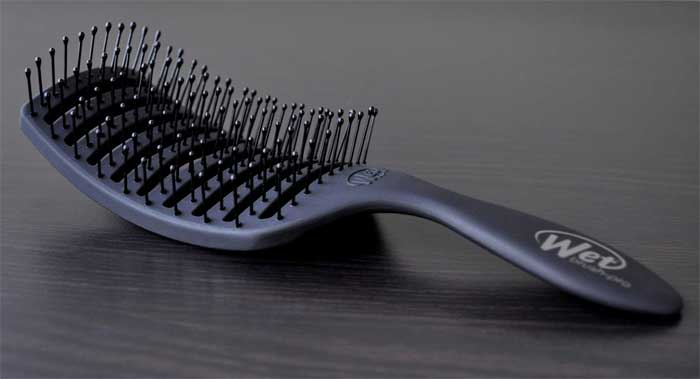 The Wet Brush Epic Quick Dry Vent Brush 