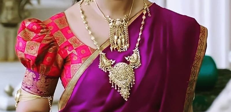 Tips for Wearing Bahubali Blouse Designs