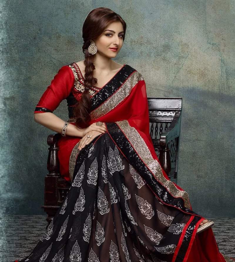 Zari Work Red Saree with Black Border
